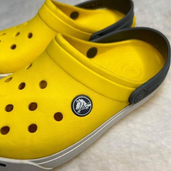 CROCS!!! Yellow/grey kids crocs new condition. Size 12/13. - Picture 2 of 8